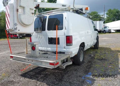 2012 Ford E-350 Super Duty Commercial из США, поврежденный, VIN 1FTSE3EL4CDB25028